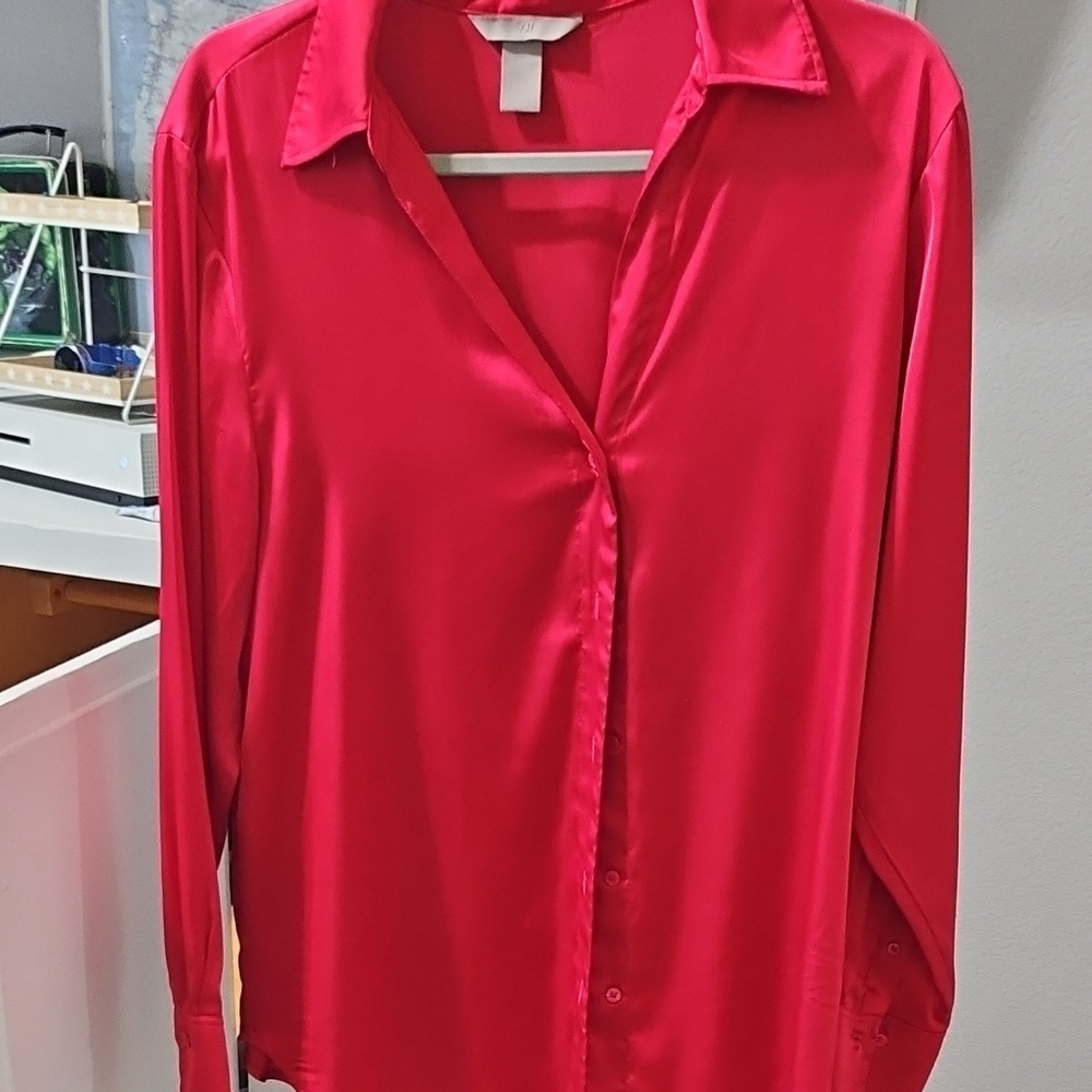 H&M Vibrant Red Button Down Shirt
